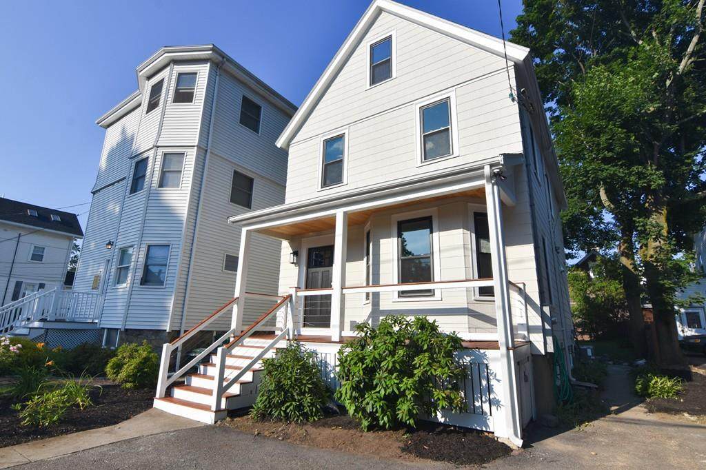 32 Cottage St - Photo 1