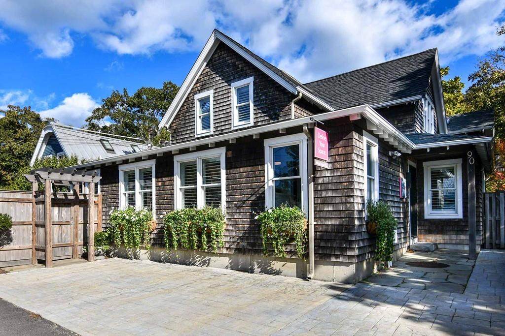 90 Dukes County Ave - Photo 1