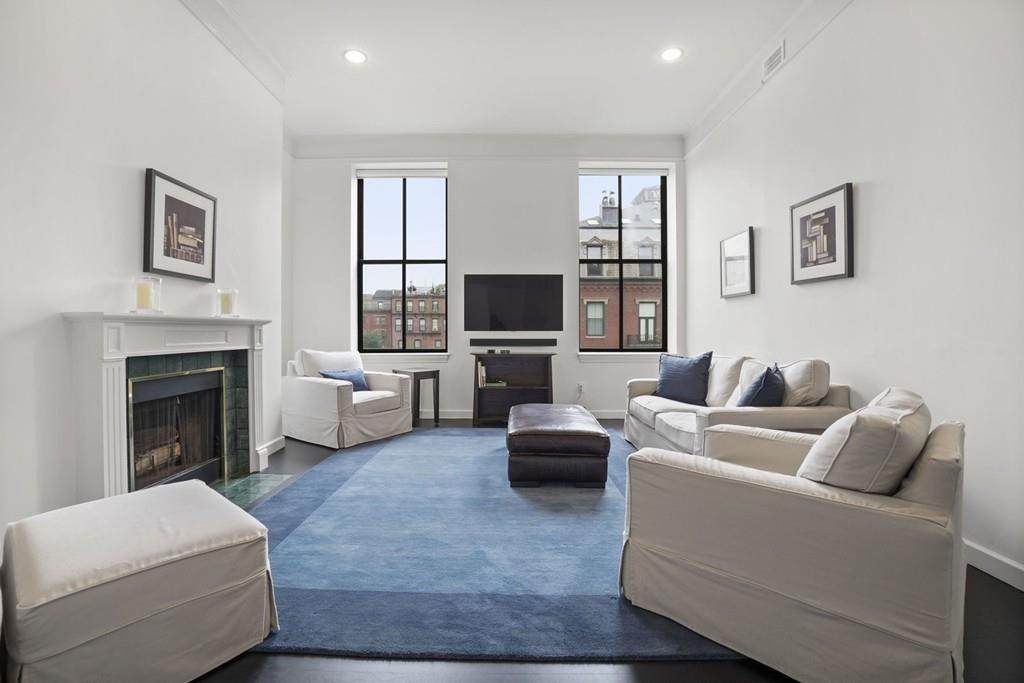 130 Appleton Street - Photo 1