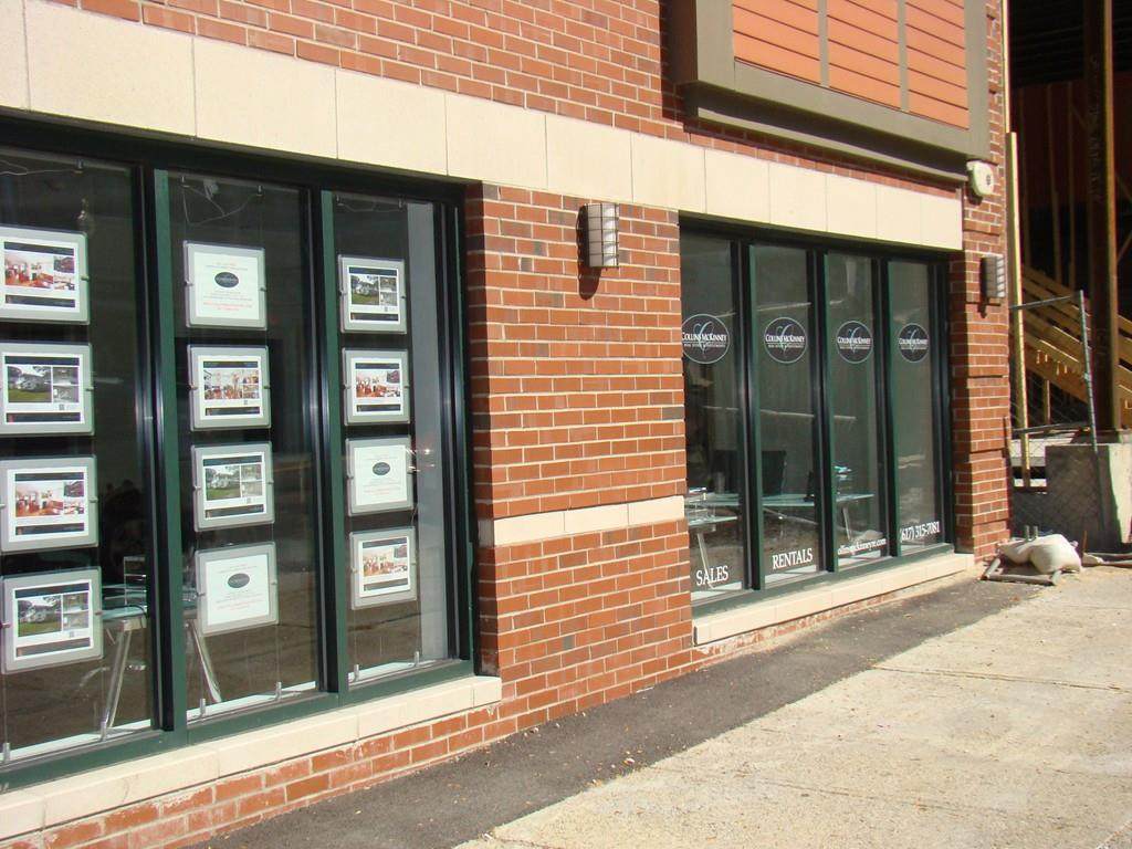 376 W Broadway - Photo 1