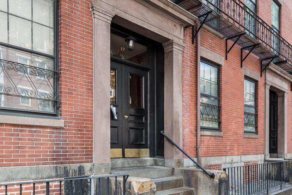 17 Bowdoin St - Photo 1