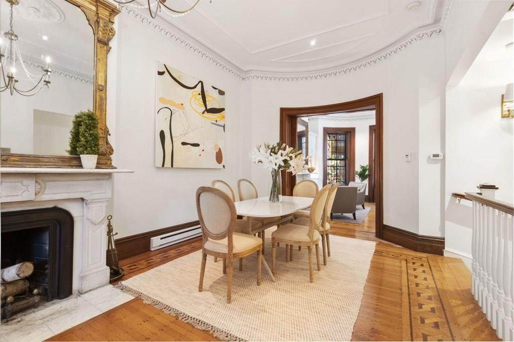 6 Wellington St - Photo 1