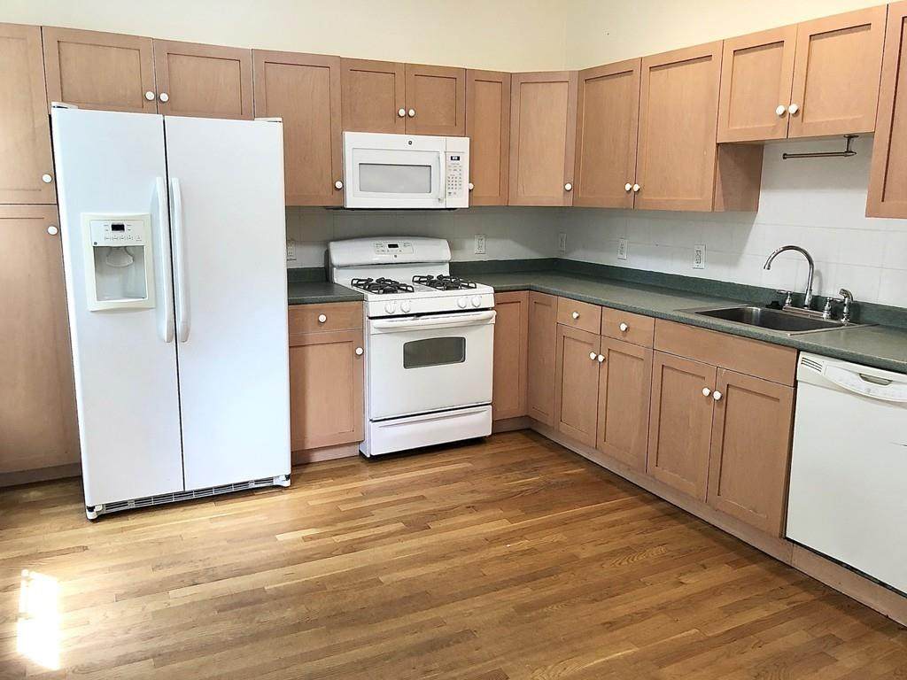 14 Schiller St - Photo 1