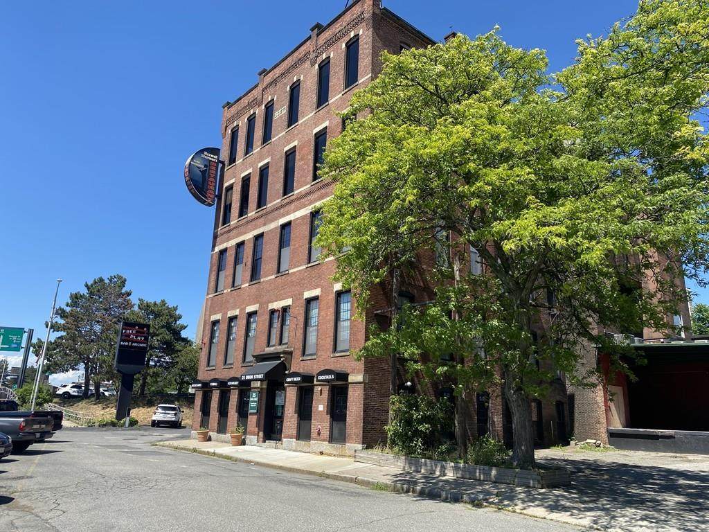 25 Union Street - Photo 1