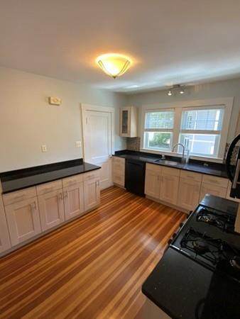 25 Grove - Photo 1