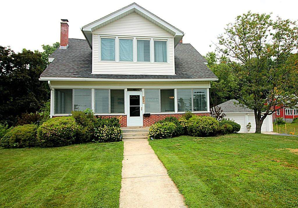24 Lincoln Park - Photo 1