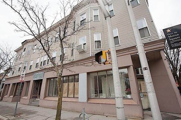 370 Broadway - Photo 1