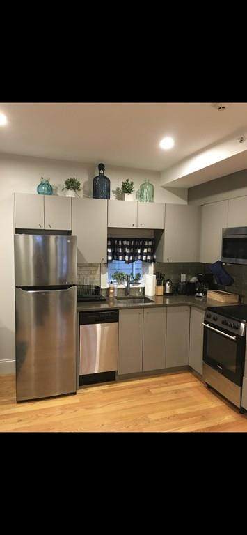 93 Kirkland - Photo 1