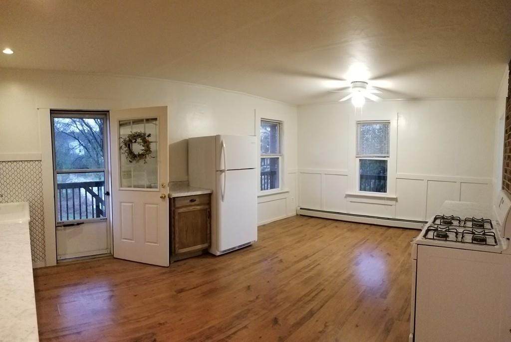 63 Harrington St - Photo 1