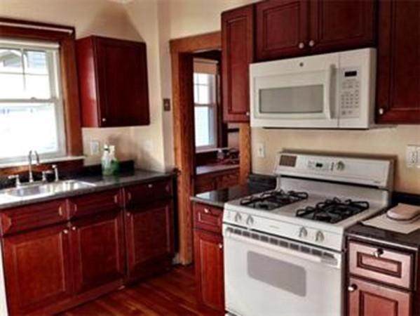 19 Grove St - Photo 1