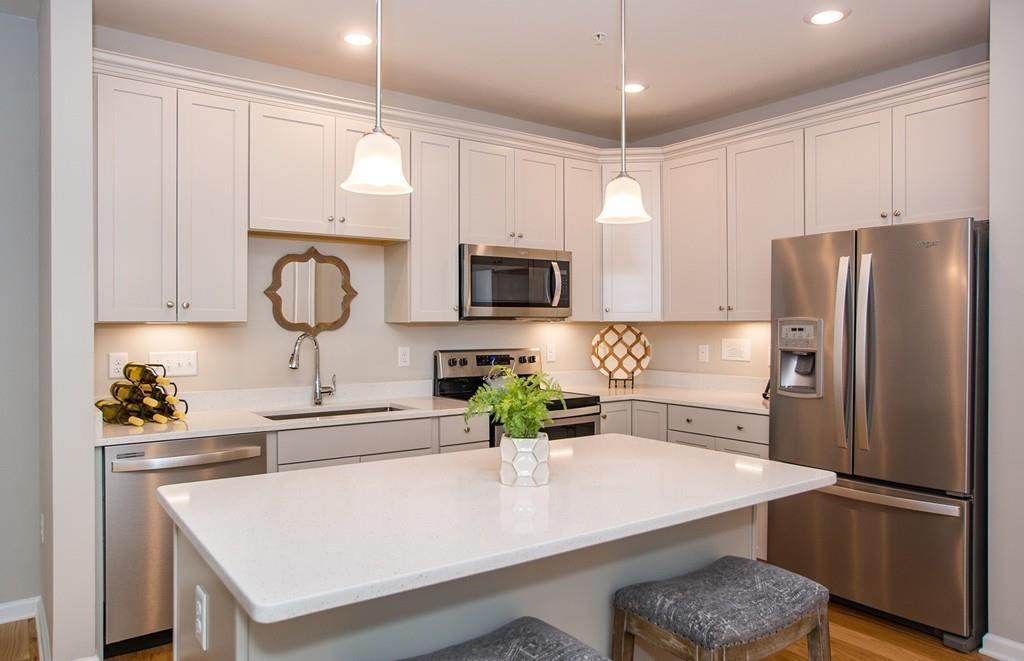 459 River Road (3202) - Photo 1