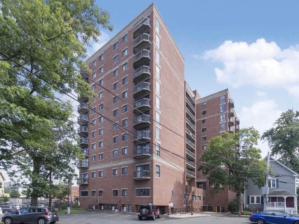 15 N Beacon St - Photo 1