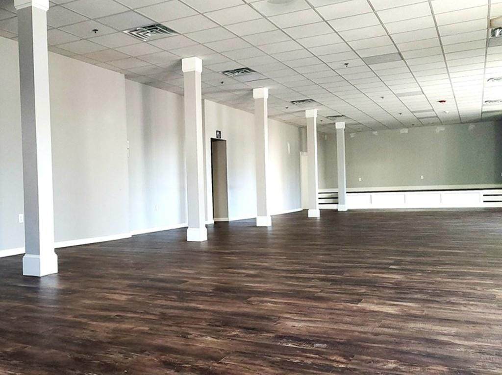 226 East Main St - Photo 1