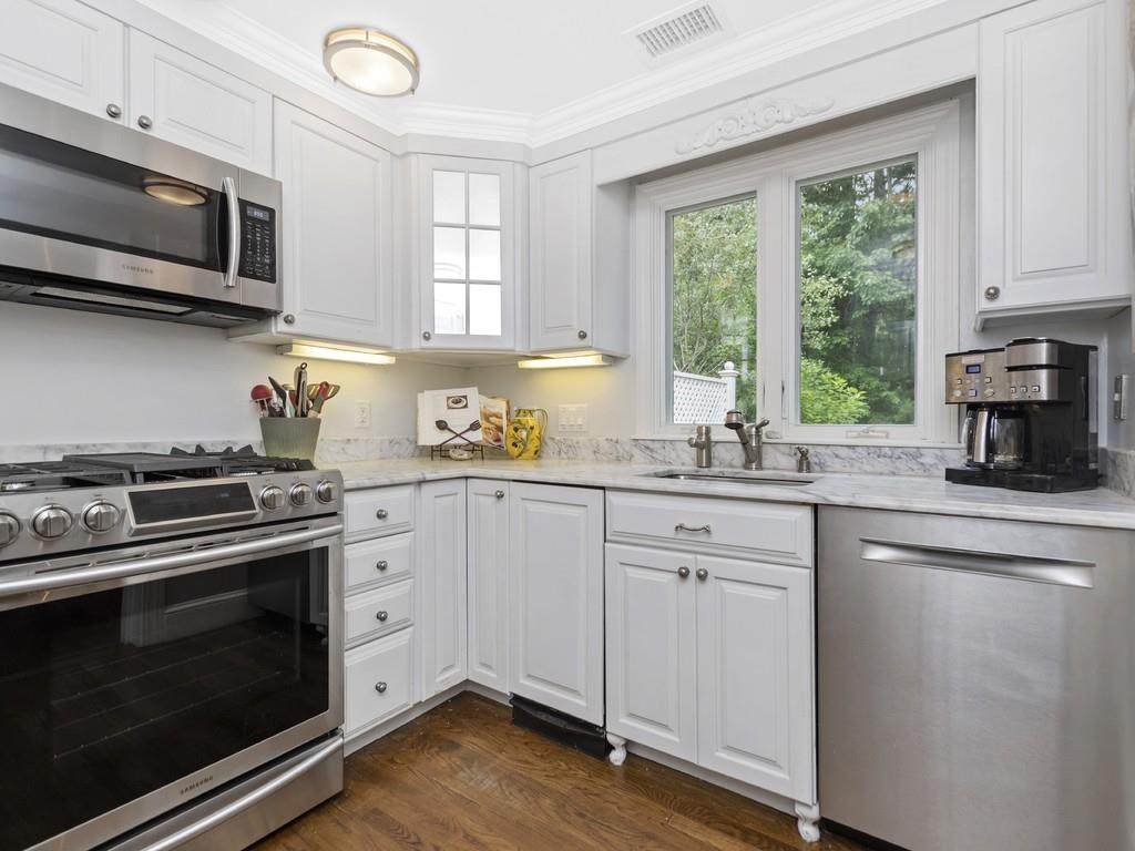 29 Jericho Rd - Photo 1