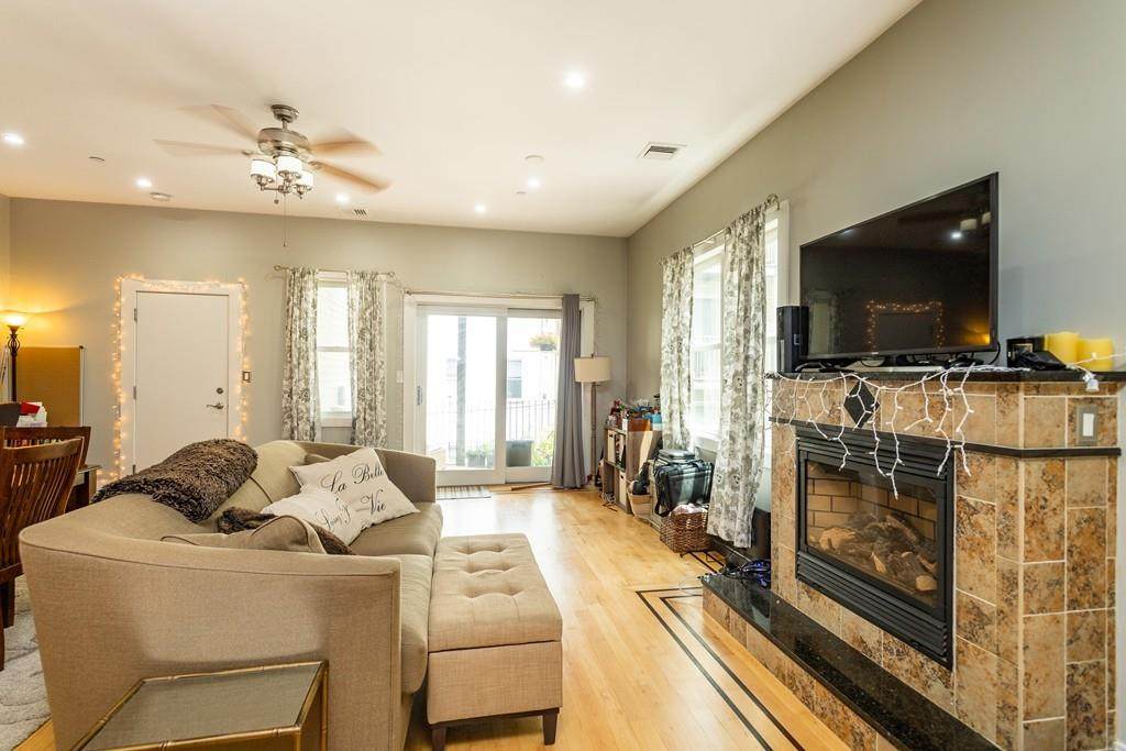 254 West Broadway - Photo 1