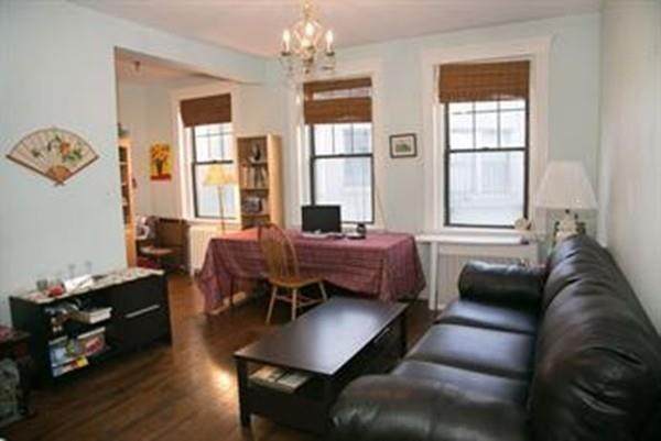 2 Sutherland Rd - Photo 1