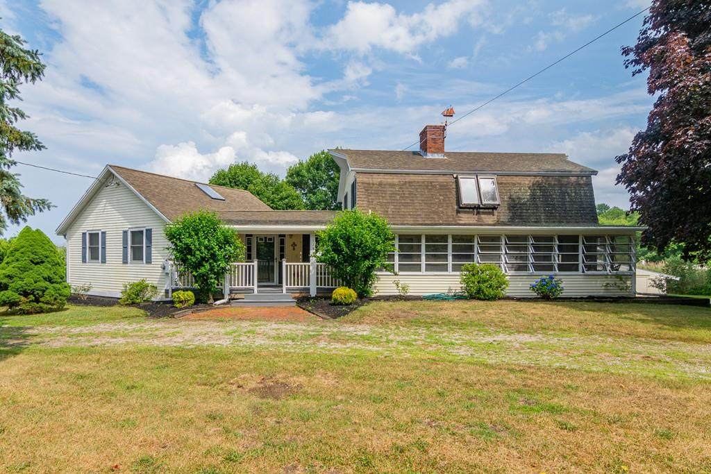 1150 Main St - Photo 1