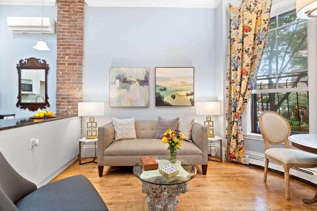 1 Wellington St - Photo 1