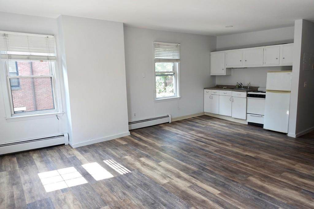 33 Clarendon - Photo 1