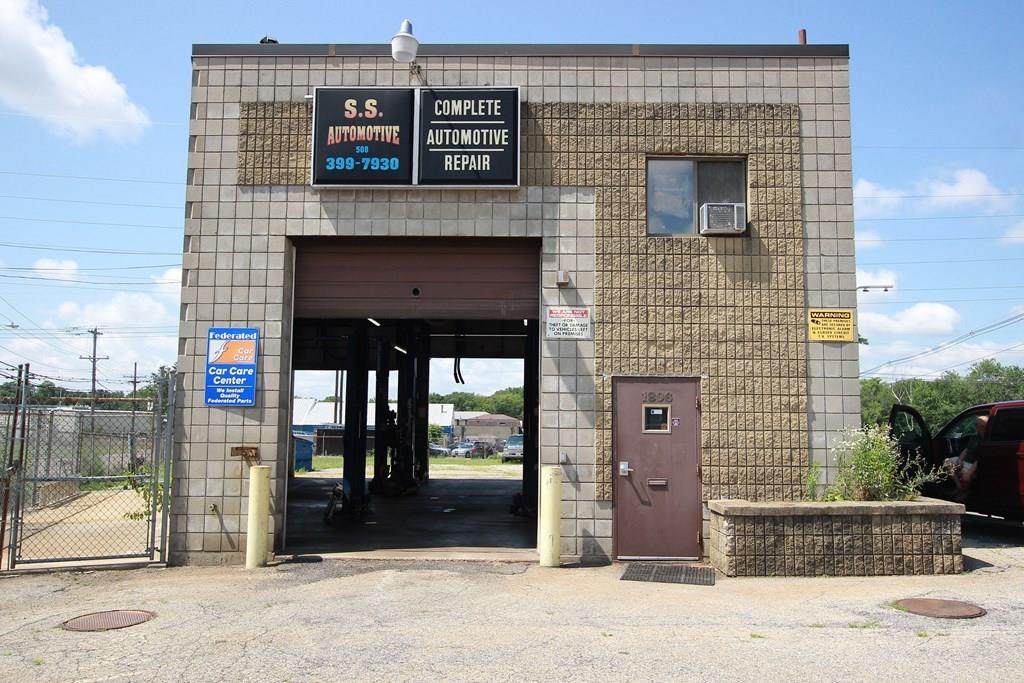 1806 County St - Photo 1