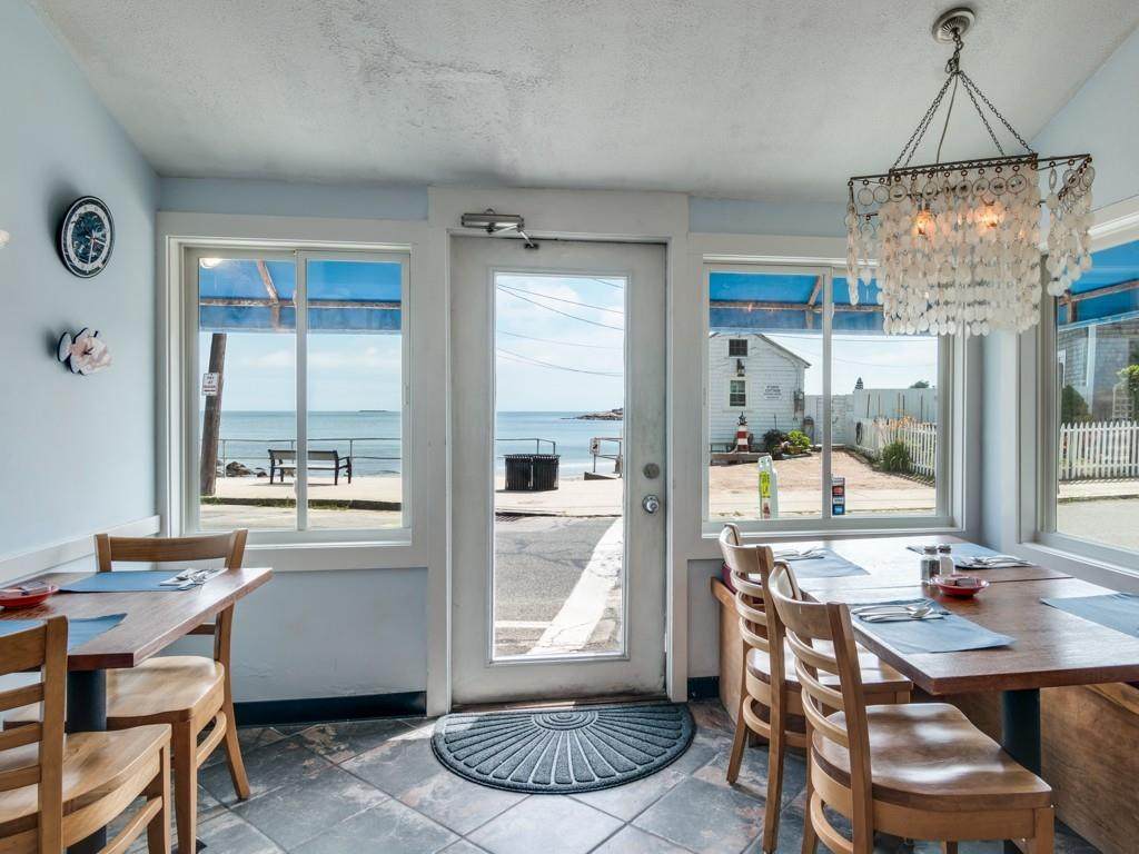 18 Beach St - Photo 1