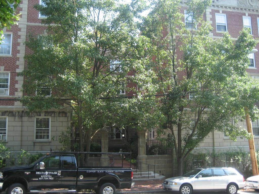 4 Washington Avenue - Photo 1