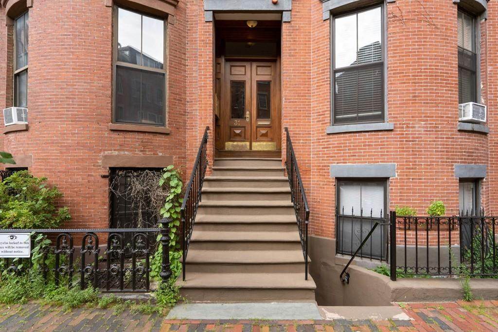 31 Hanson St - Photo 1