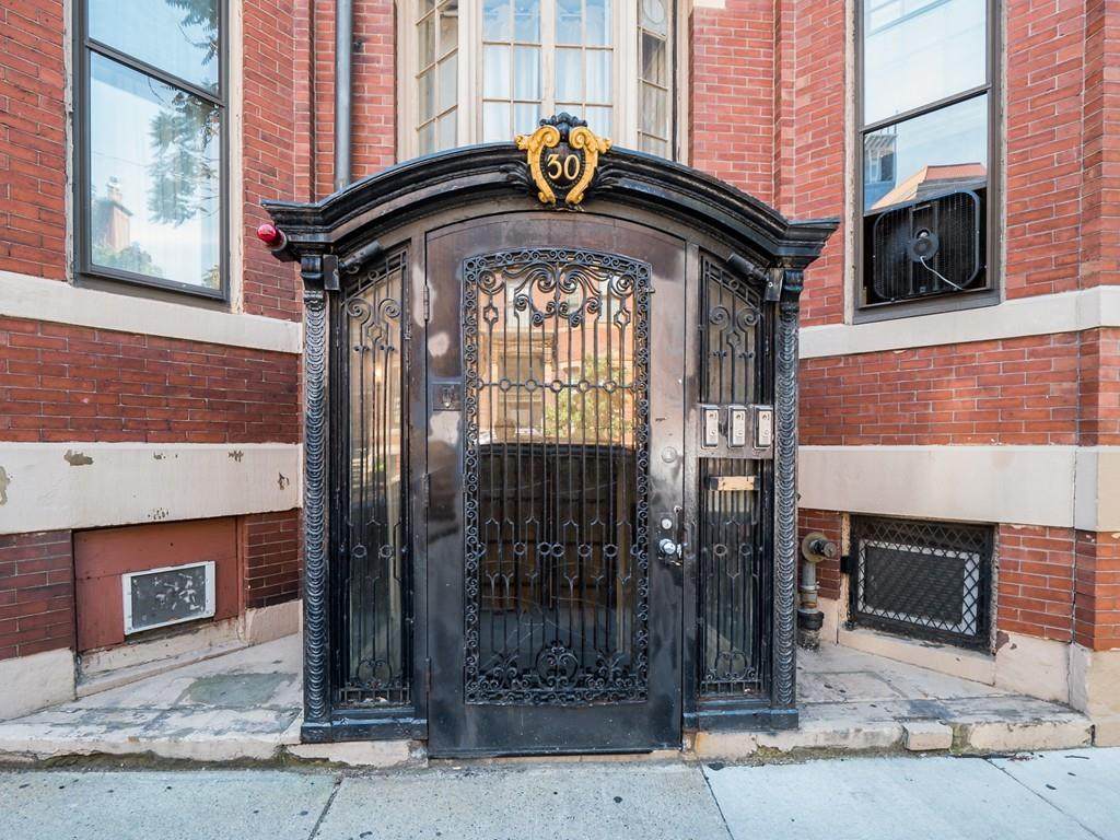 30 Gloucester Street - Photo 1