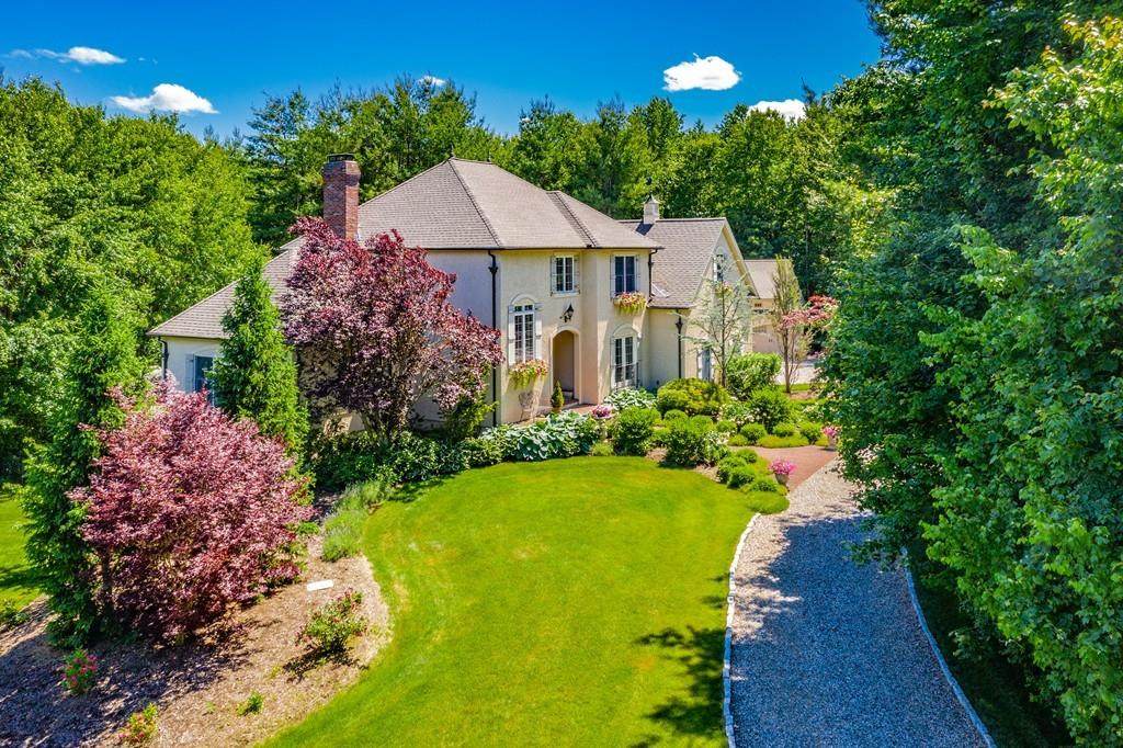 56 Brittany Ln - Photo 1