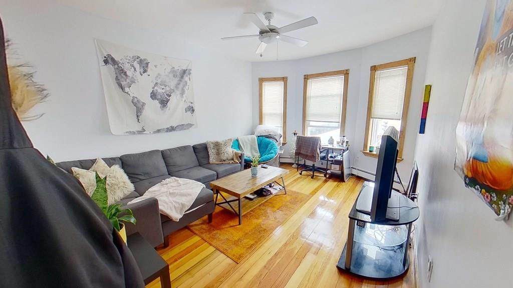 636 Dorchester Ave - Photo 1