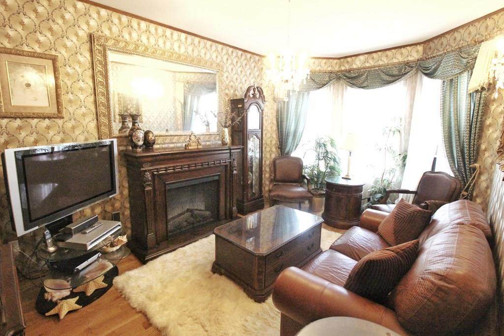 69 Quint Avenue - Photo 1