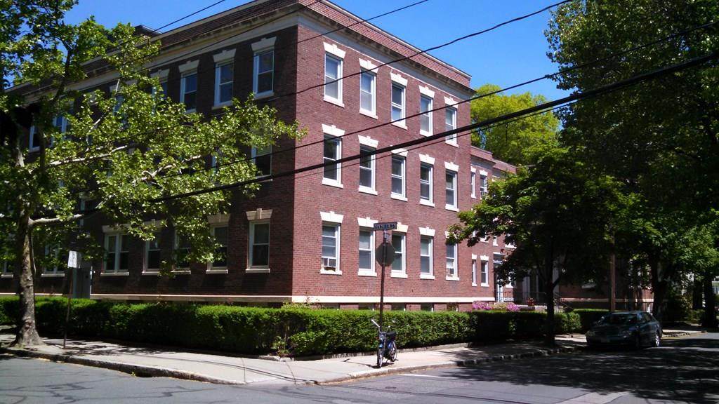 57 Manchester - Photo 1