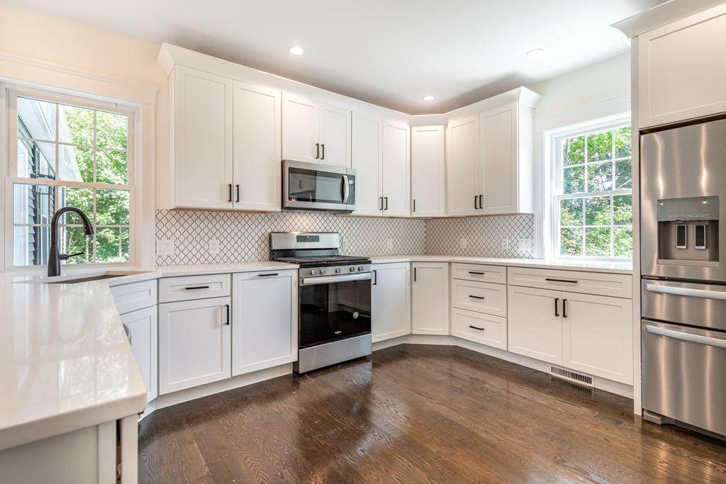 1 Maple St - Photo 1