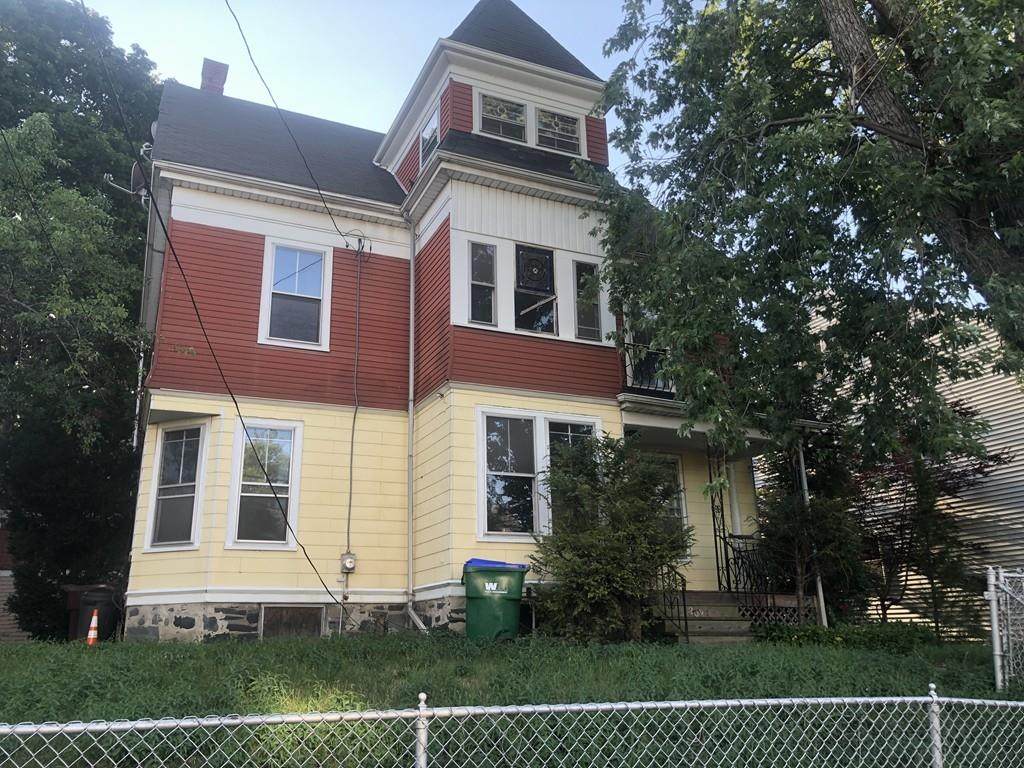 202 Middlesex Ave - Photo 1