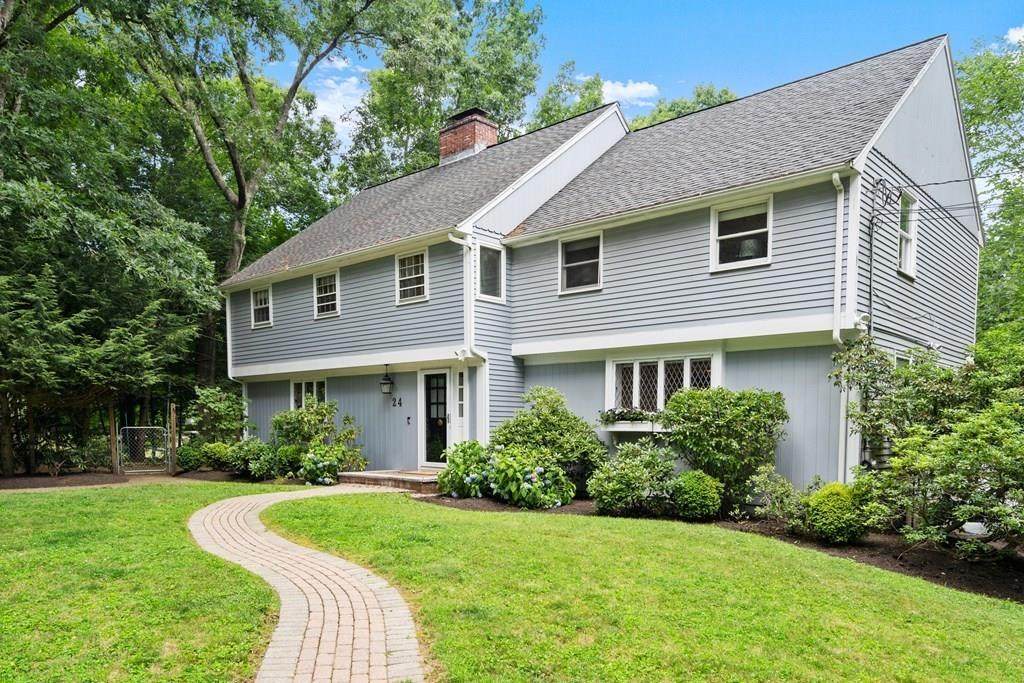 24 Hallett Hill Rd - Photo 1