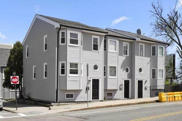 690 Dorchester Ave. - Photo 1