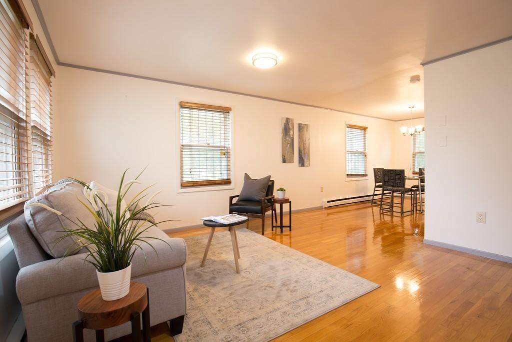 239 Norfolk St - Photo 1