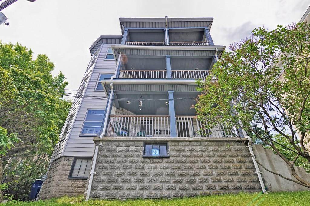 29 Main - Photo 1