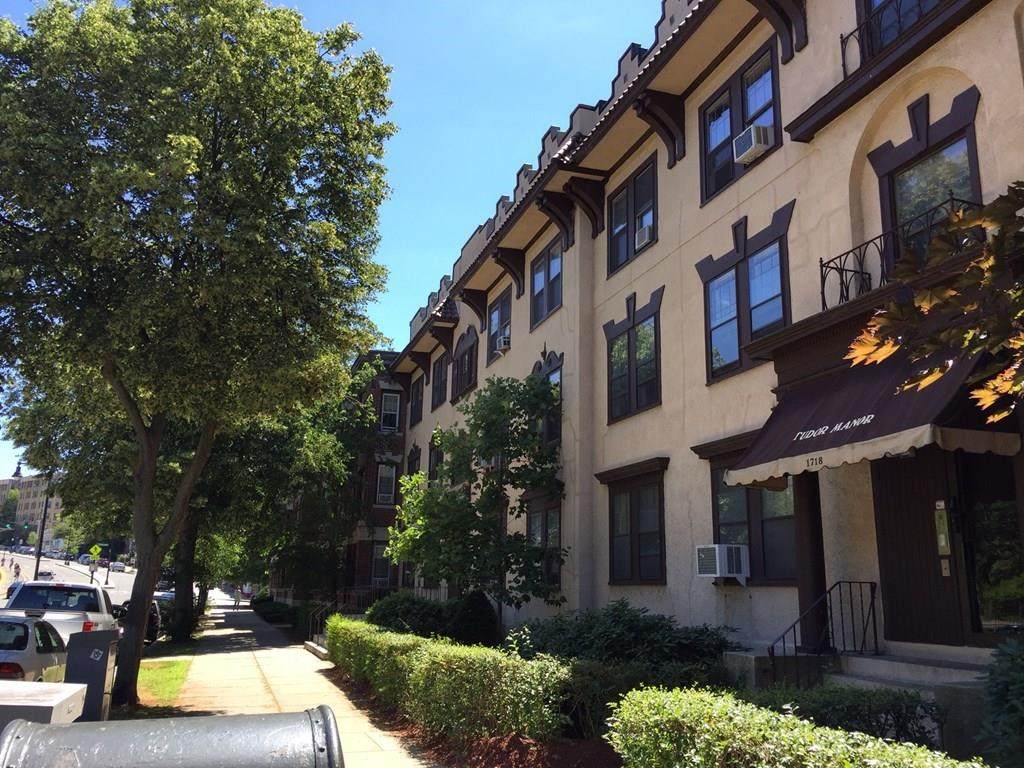 1714 Commonwealth - Photo 1