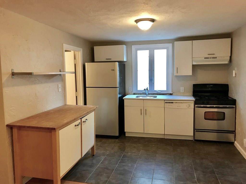 87 Orleans - Photo 1