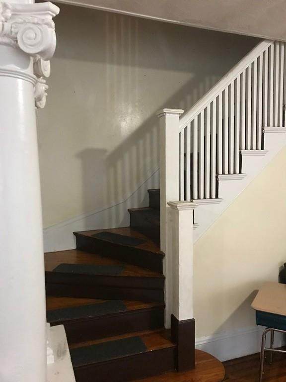 52 Beech St - Photo 1