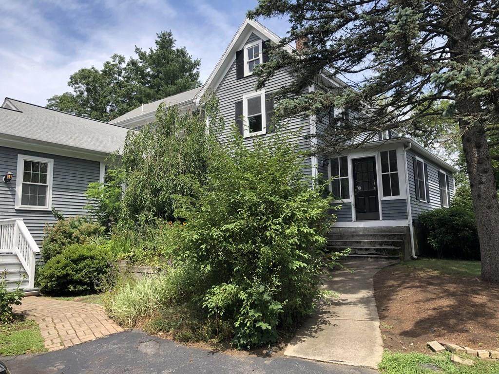 3 Burke Lane - Photo 1