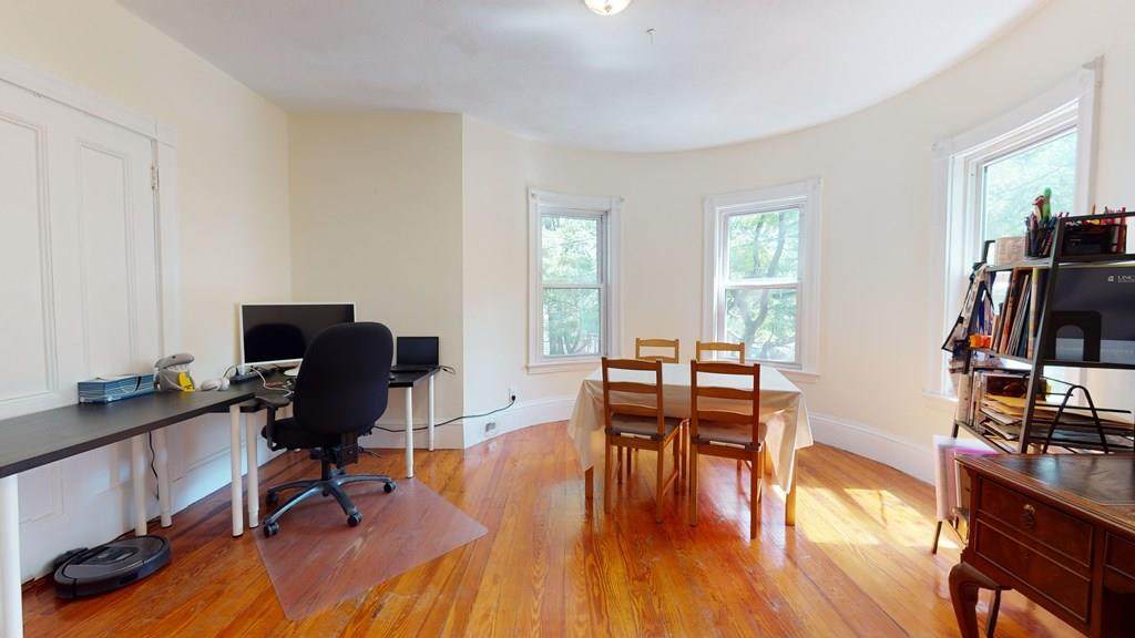 51 Russell Street - Photo 1