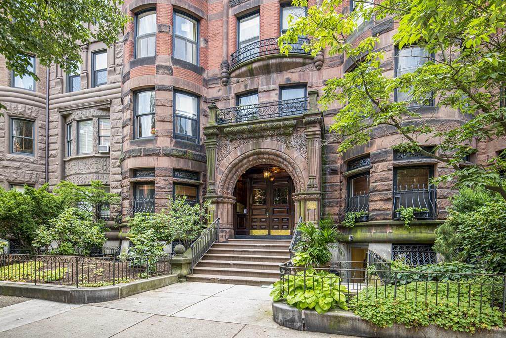 259 Beacon Street - Photo 1