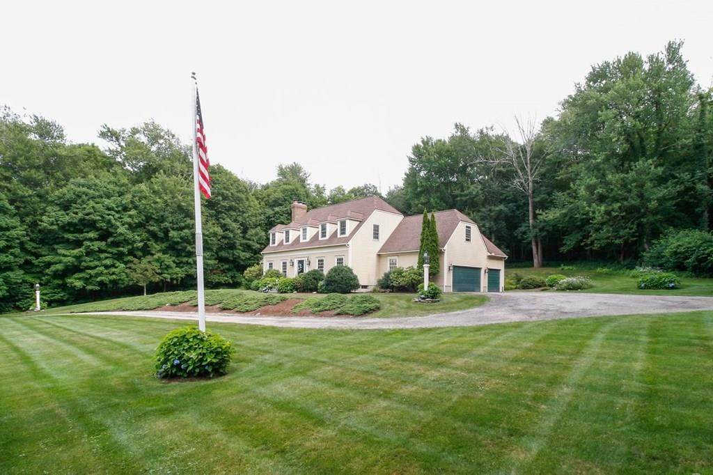 1 Webster Ln - Photo 1