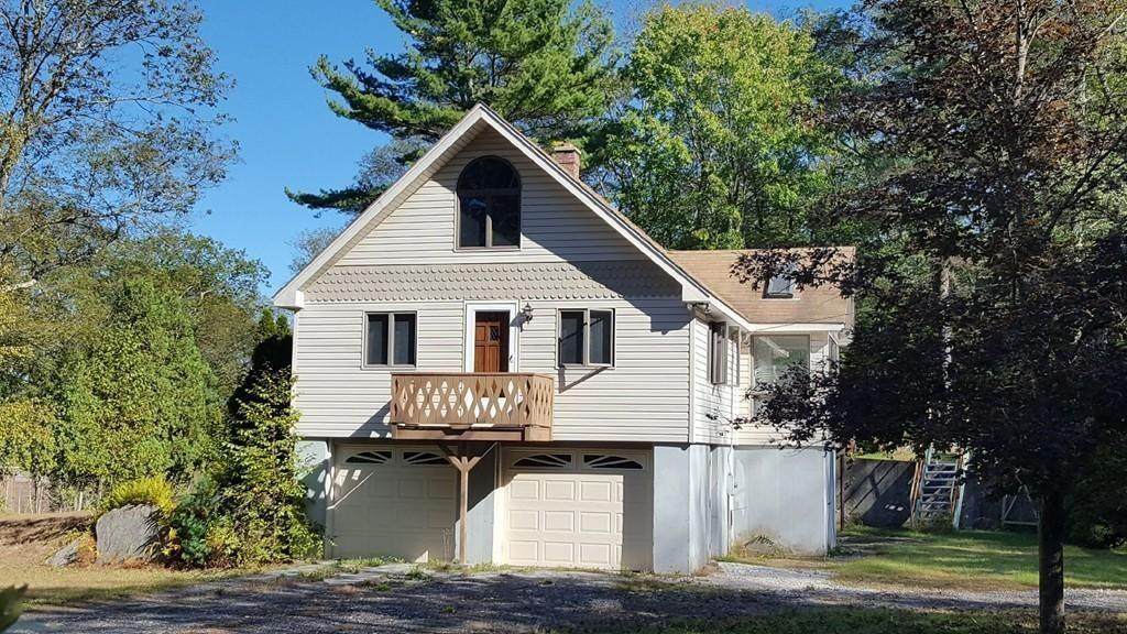 136 Grove St - Photo 1