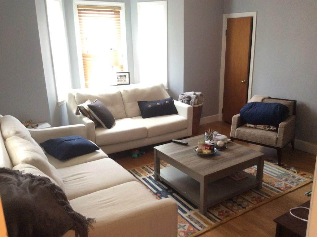 149 Grove St - Photo 1