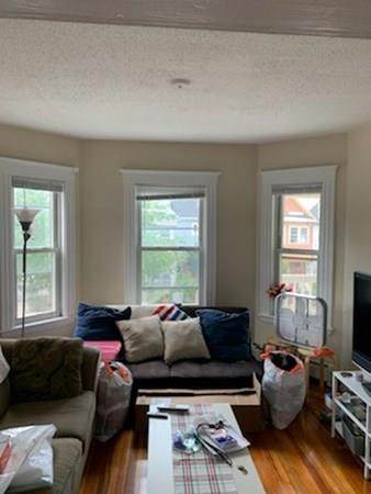 70 Cameron Ave - Photo 1