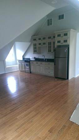 893 South - Photo 1