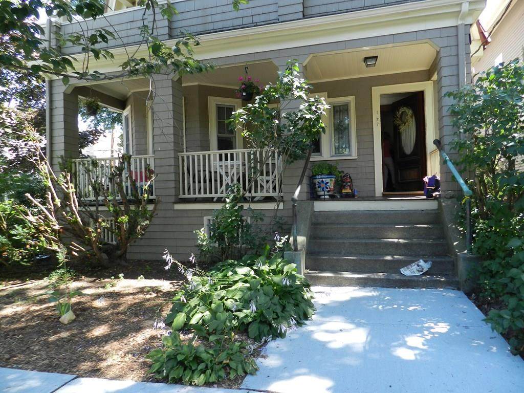 177 Lakeview Ave - Photo 1
